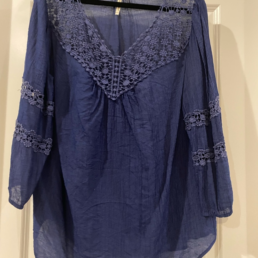 Grand & Greene long sleeve top